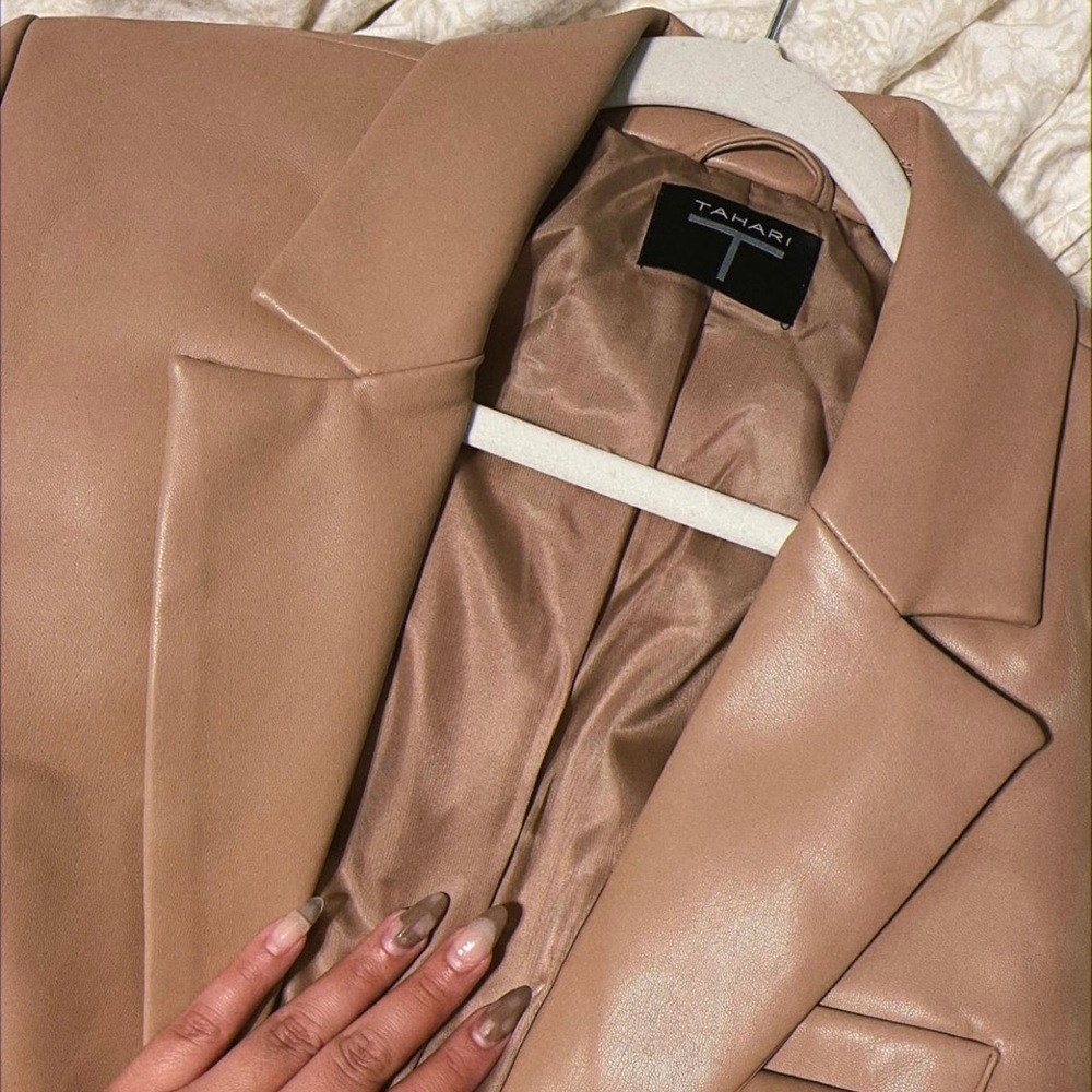 Faux leather cropped blazer